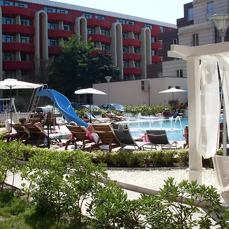 Admiral Plaza Aparthotel Sluneční pobřeží