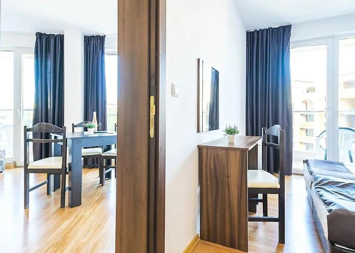 Admiral Plaza 阳光海滩