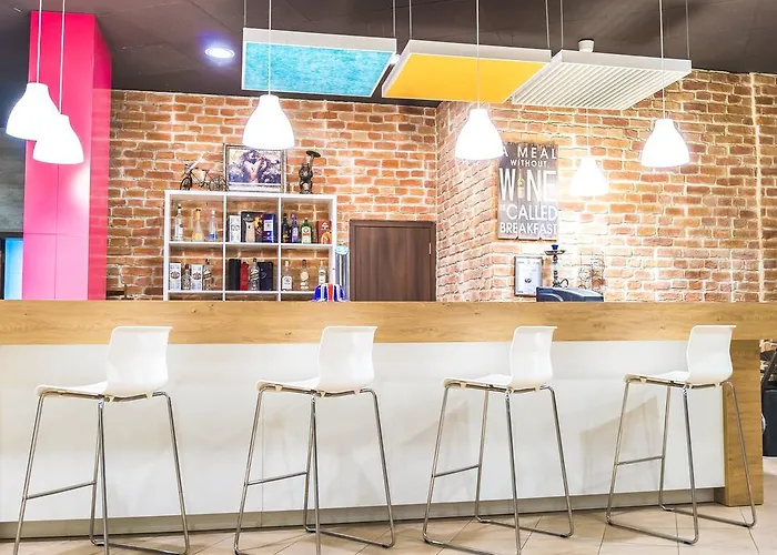 公寓式酒店 Admiral Plaza 阳光海滩