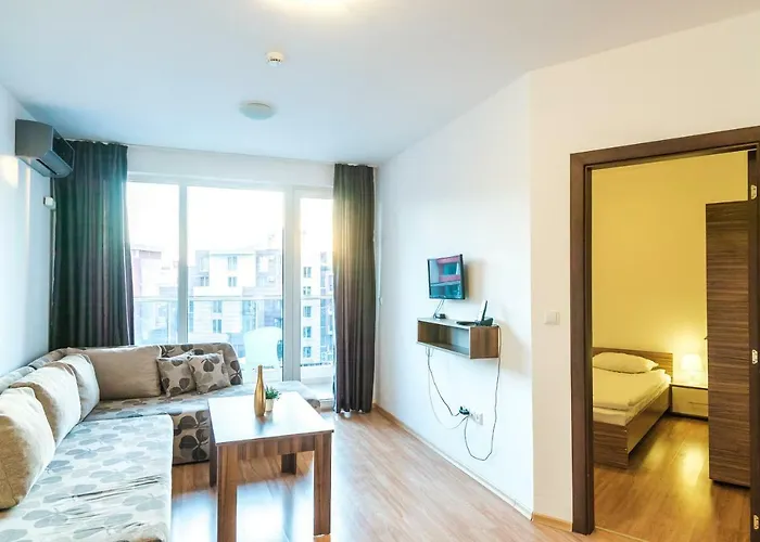 Admiral Plaza Sunny Beach