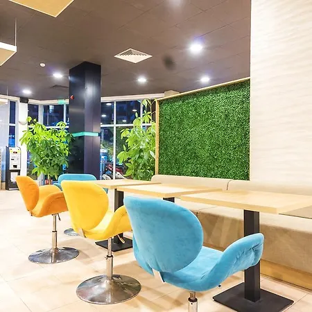 公寓式酒店 Admiral Plaza