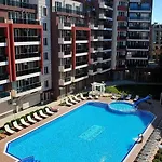 Admiral Plaza
